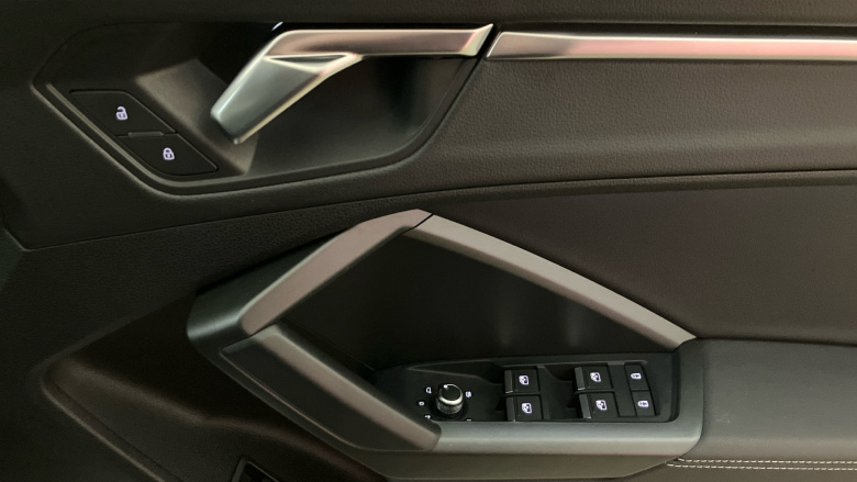 Audi Q3 35 TFSI Black Edition 5dr S Tronic Petrol Estate